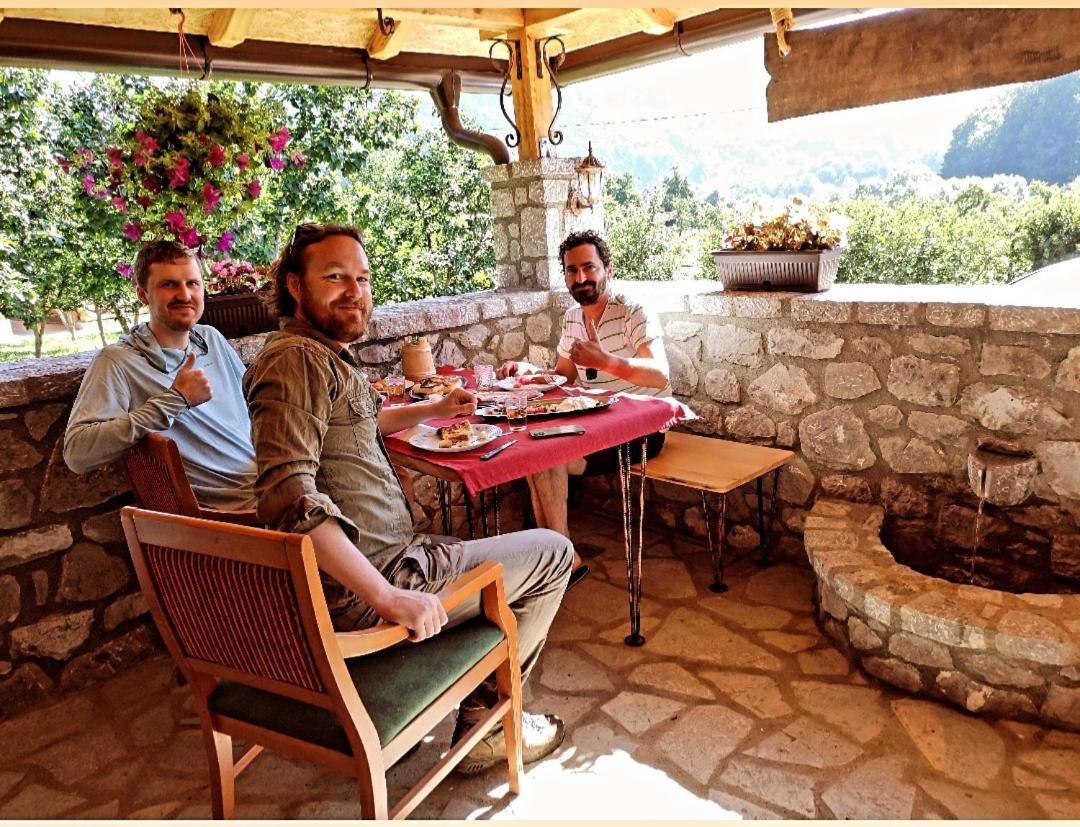 Holiday bungalows&restaurant Plav Bagian luar foto