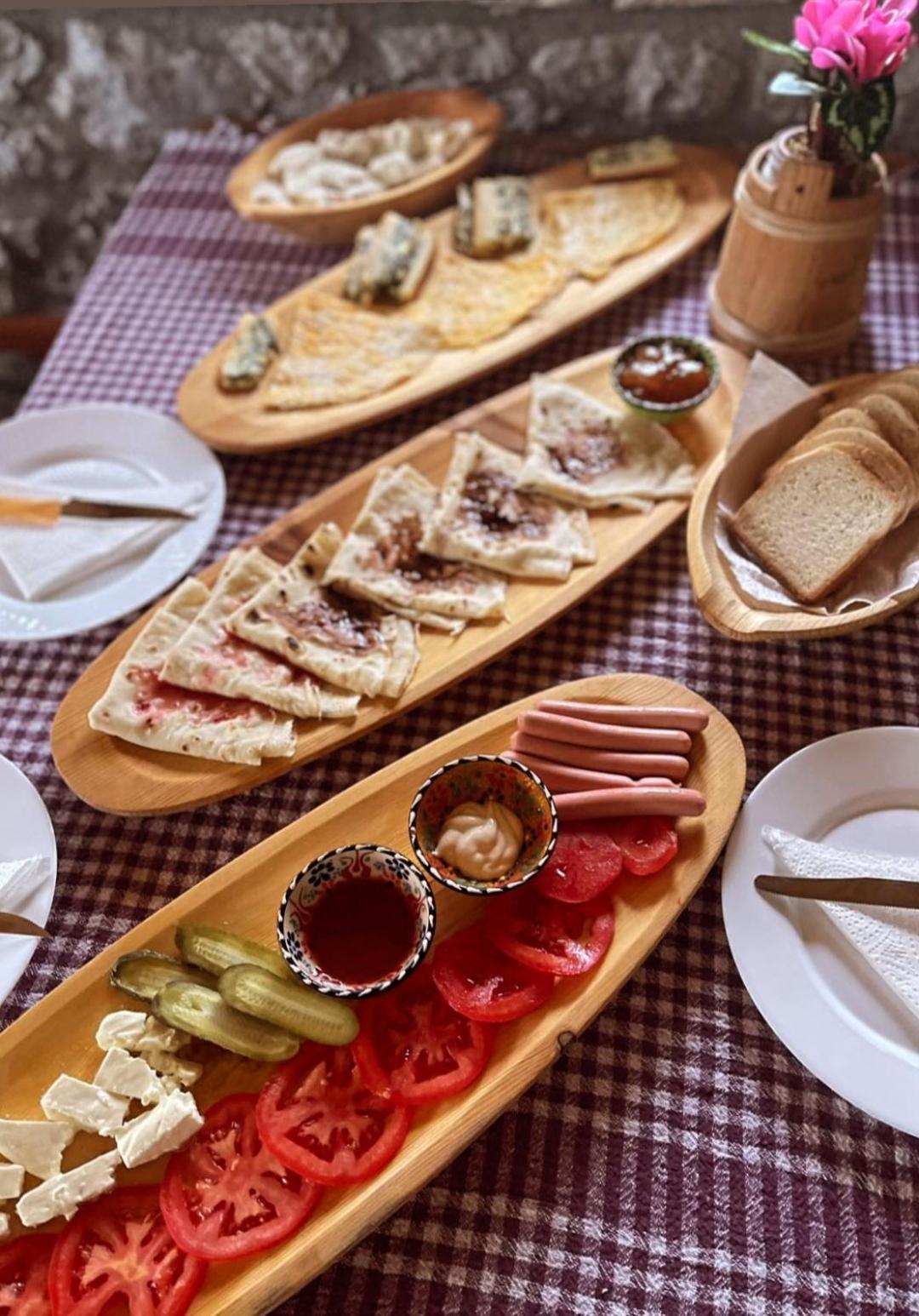 Holiday bungalows&restaurant Plav Bagian luar foto